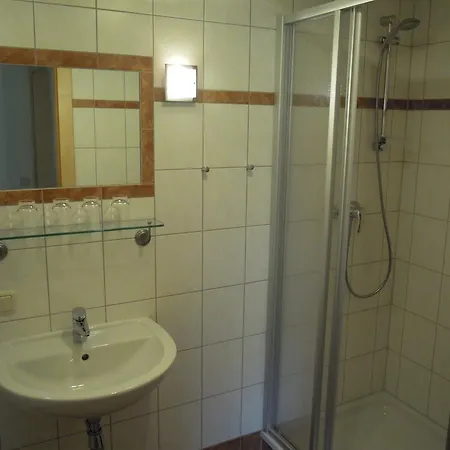 דירה Hoechhaeusl וורפנוונג